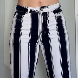 BDG Mom Jean